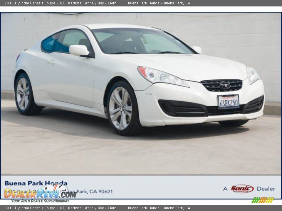 2011 Hyundai Genesis Coupe 2.0T Karussell White / Black Cloth Photo #1
