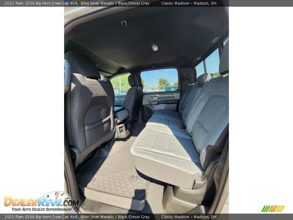 2022 Ram 1500 Big Horn Crew Cab 4x4 Billet Silver Metallic / Black/Diesel Gray Photo #3