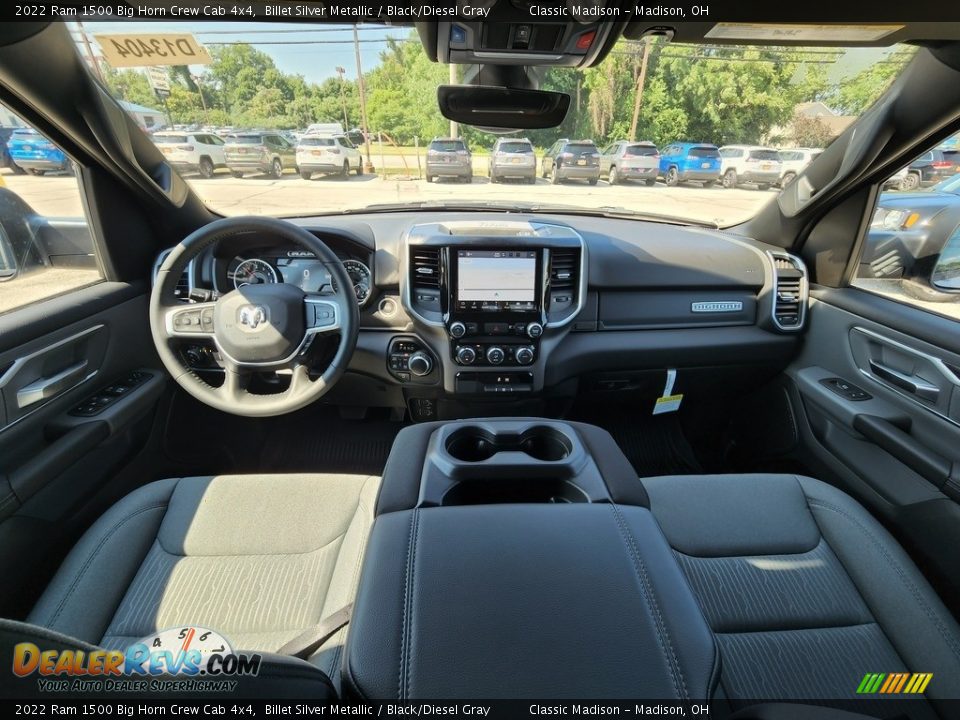 2022 Ram 1500 Big Horn Crew Cab 4x4 Billet Silver Metallic / Black/Diesel Gray Photo #4