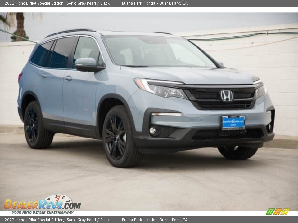 2022 Honda Pilot Special Edition Sonic Gray Pearl / Black Photo #1