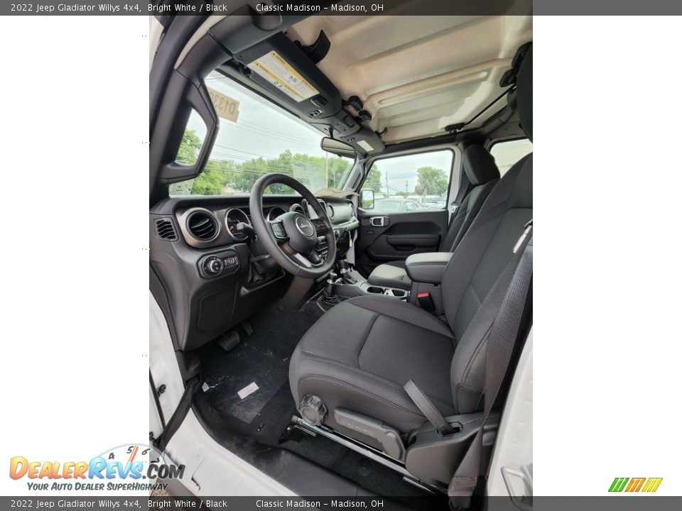 2022 Jeep Gladiator Willys 4x4 Bright White / Black Photo #2