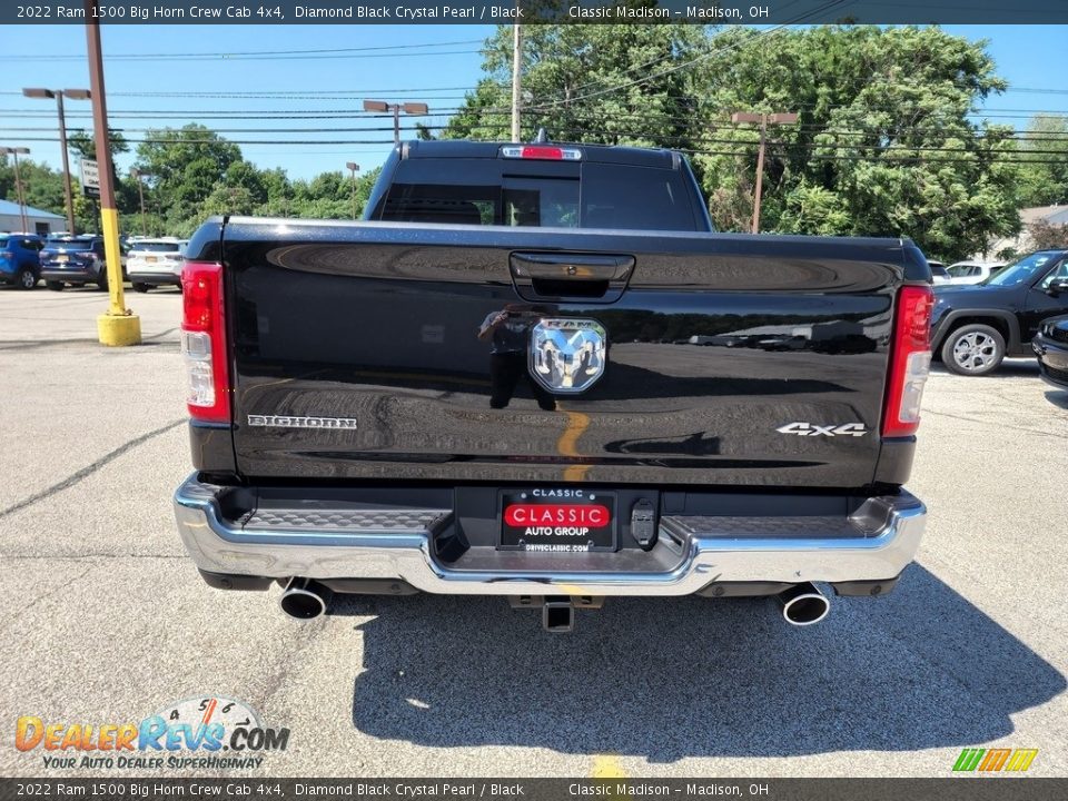 2022 Ram 1500 Big Horn Crew Cab 4x4 Diamond Black Crystal Pearl / Black Photo #10