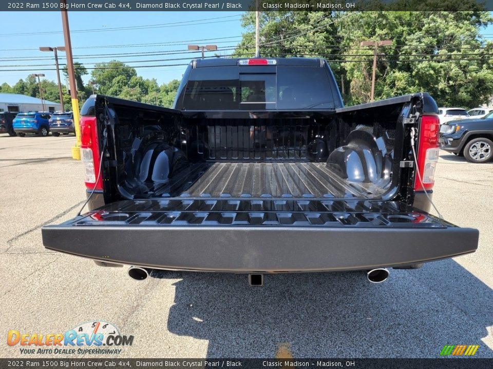 2022 Ram 1500 Big Horn Crew Cab 4x4 Diamond Black Crystal Pearl / Black Photo #11