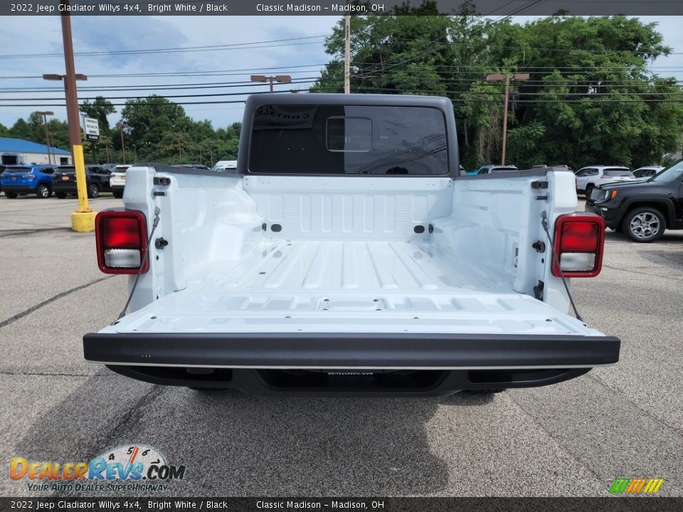 2022 Jeep Gladiator Willys 4x4 Bright White / Black Photo #11