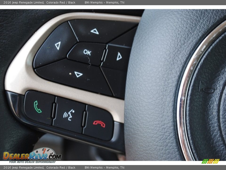 2016 Jeep Renegade Limited Steering Wheel Photo #13