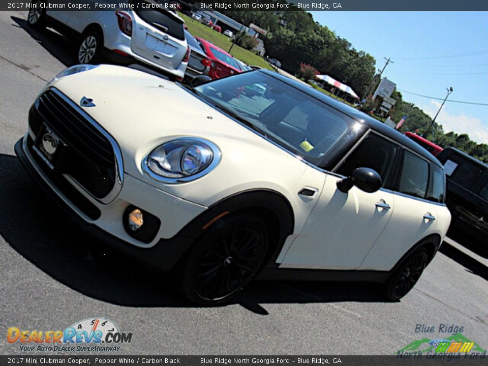 2017 Mini Clubman Cooper Pepper White / Carbon Black Photo #24