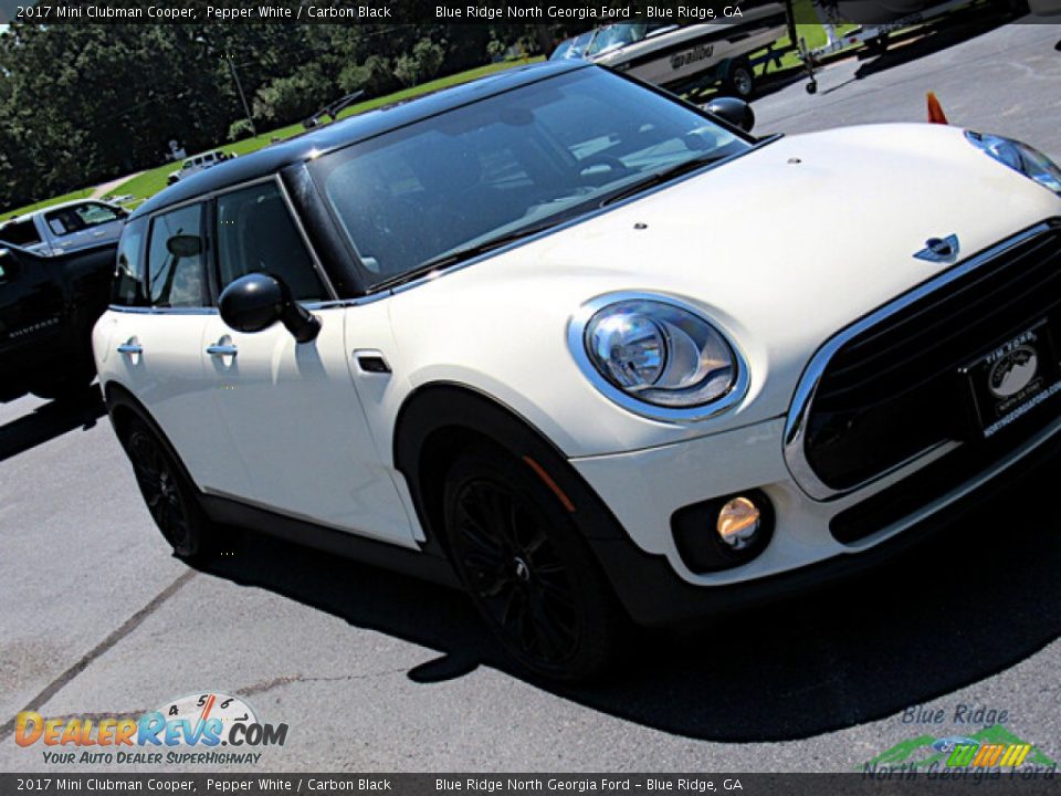 2017 Mini Clubman Cooper Pepper White / Carbon Black Photo #25