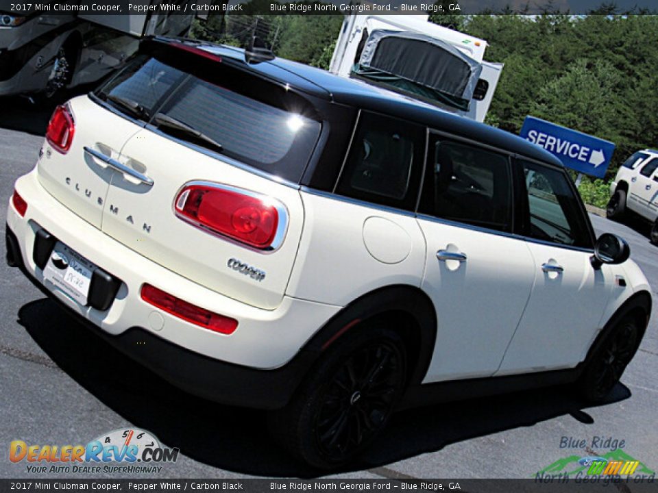 2017 Mini Clubman Cooper Pepper White / Carbon Black Photo #26