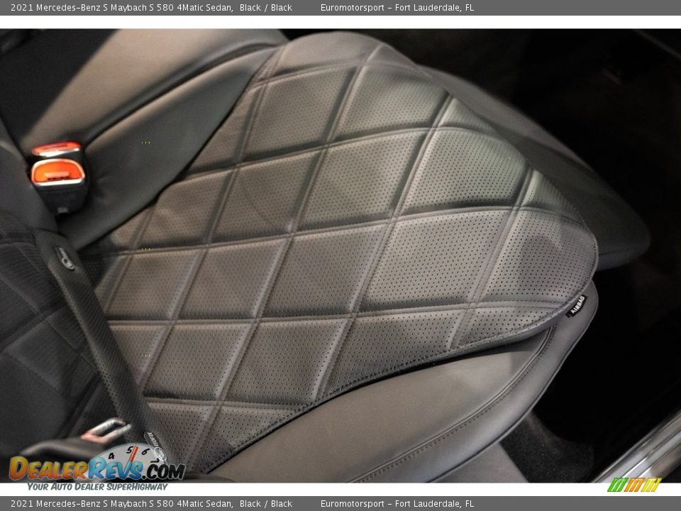 2021 Mercedes-Benz S Maybach S 580 4Matic Sedan Black / Black Photo #39