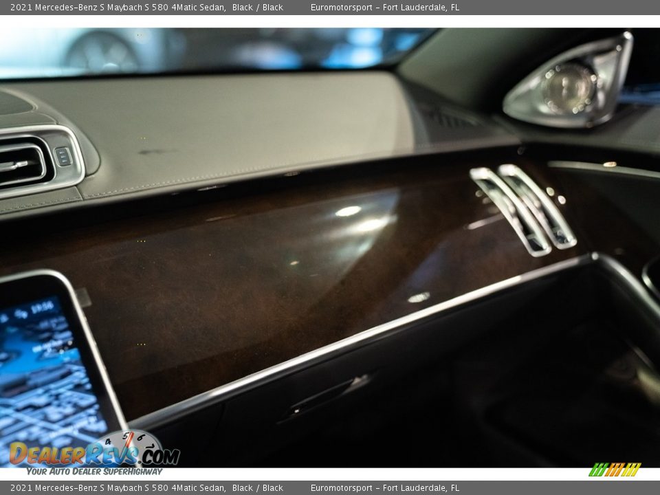2021 Mercedes-Benz S Maybach S 580 4Matic Sedan Black / Black Photo #50