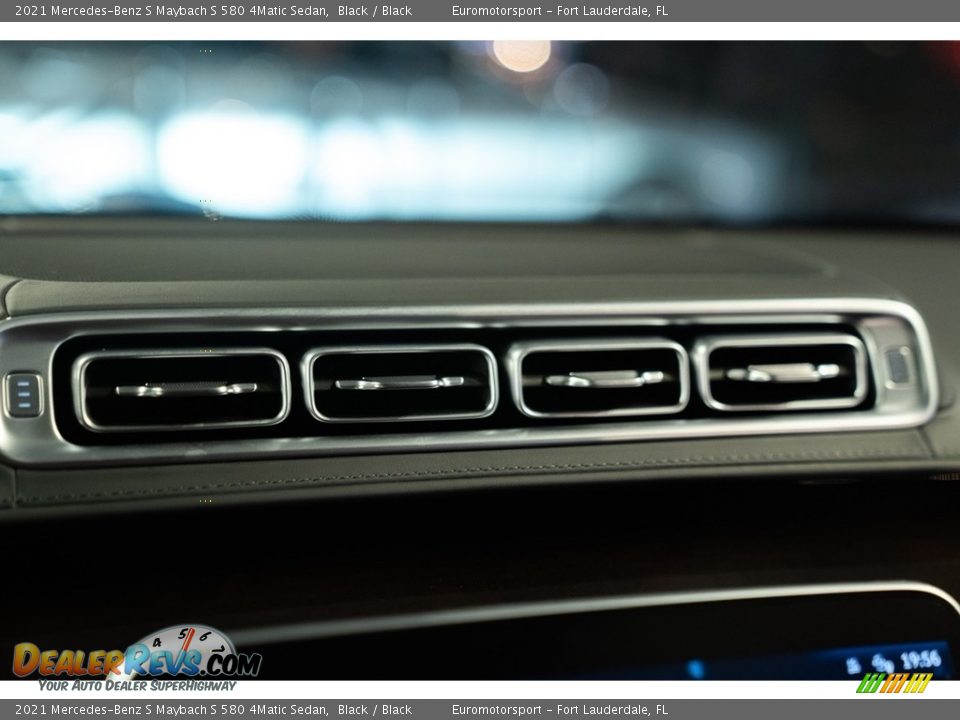 2021 Mercedes-Benz S Maybach S 580 4Matic Sedan Black / Black Photo #51