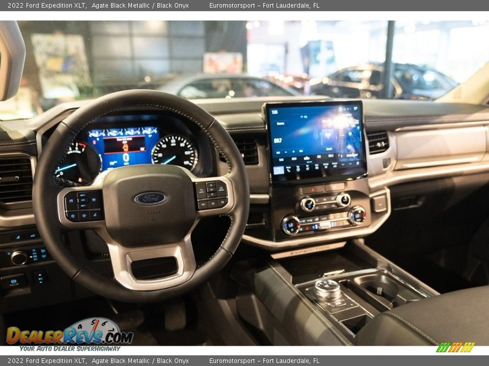 Dashboard of 2022 Ford Expedition XLT Photo #30
