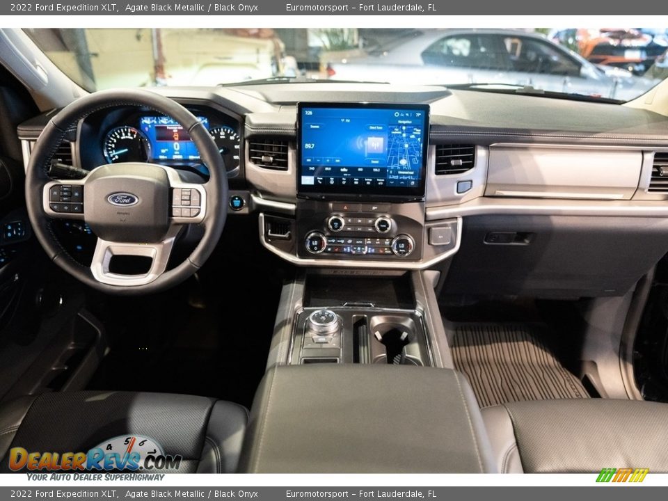 Dashboard of 2022 Ford Expedition XLT Photo #44