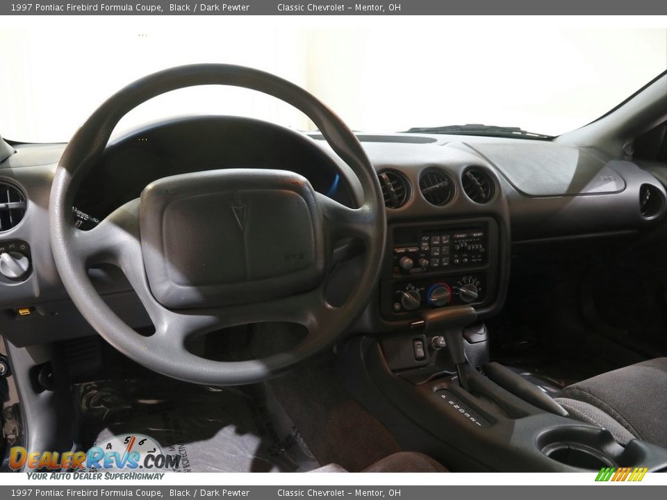 Dashboard of 1997 Pontiac Firebird Formula Coupe Photo #7