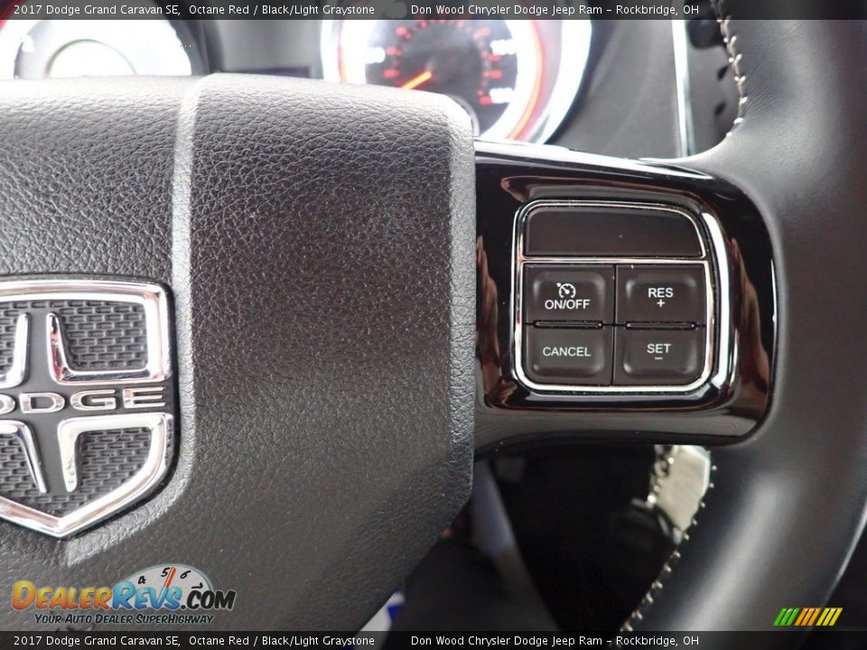 2017 Dodge Grand Caravan SE Octane Red / Black/Light Graystone Photo #14