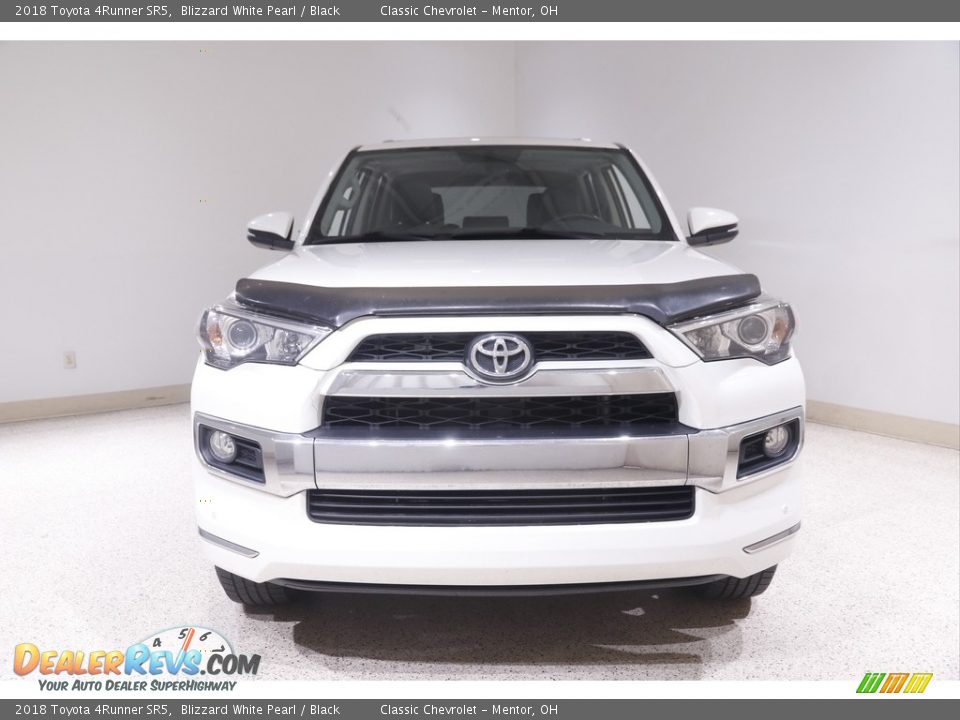 2018 Toyota 4Runner SR5 Blizzard White Pearl / Black Photo #2