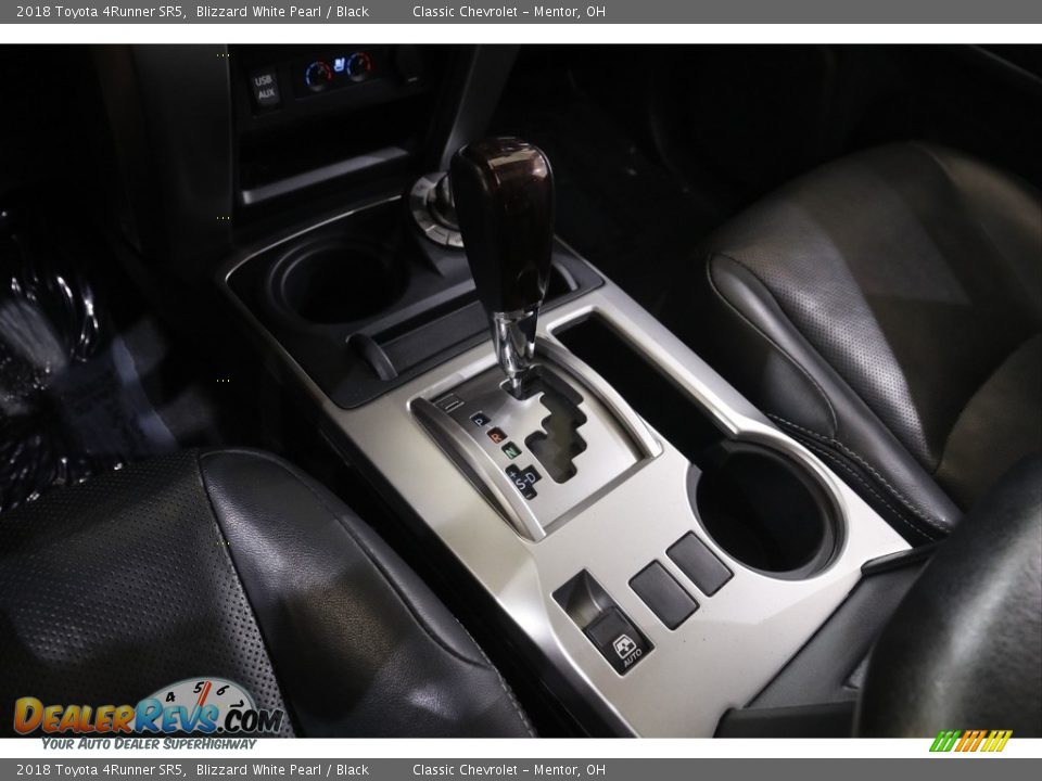 2018 Toyota 4Runner SR5 Shifter Photo #16