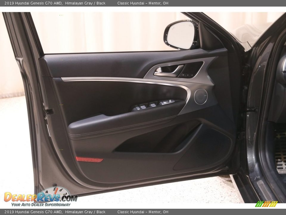 Door Panel of 2019 Hyundai Genesis G70 AWD Photo #4
