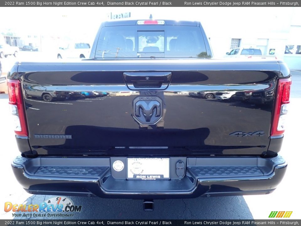 2022 Ram 1500 Big Horn Night Edition Crew Cab 4x4 Diamond Black Crystal Pearl / Black Photo #4