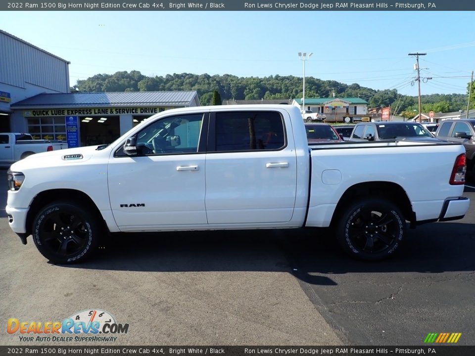 2022 Ram 1500 Big Horn Night Edition Crew Cab 4x4 Bright White / Black Photo #2