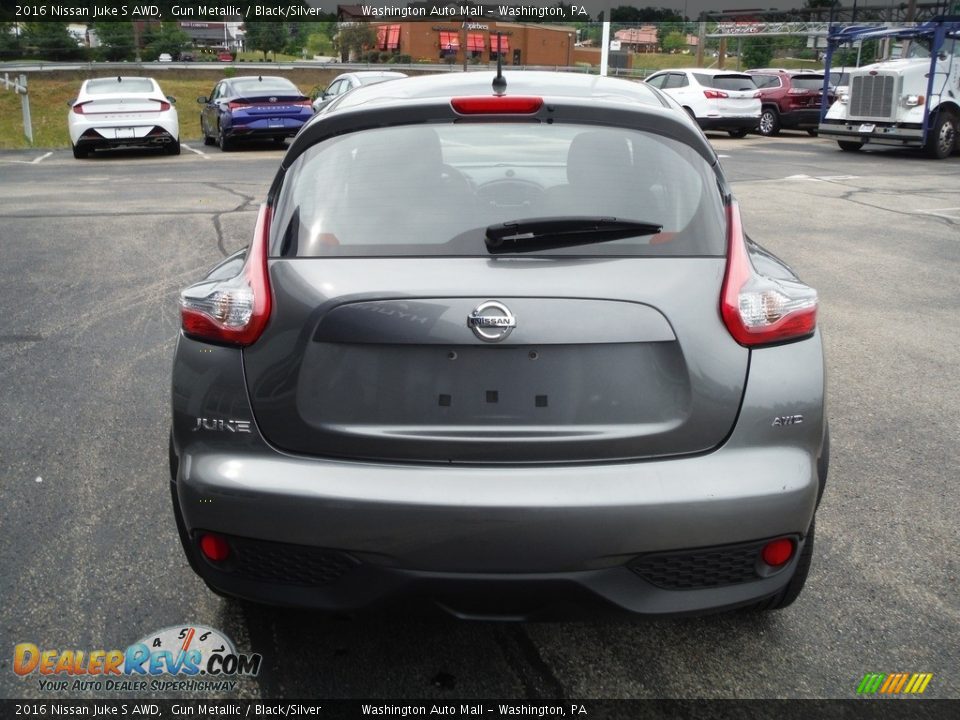 2016 Nissan Juke S AWD Gun Metallic / Black/Silver Photo #8