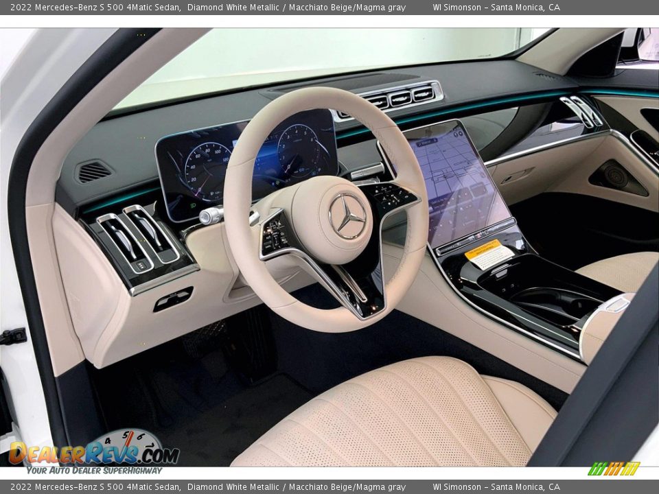 Dashboard of 2022 Mercedes-Benz S 500 4Matic Sedan Photo #4