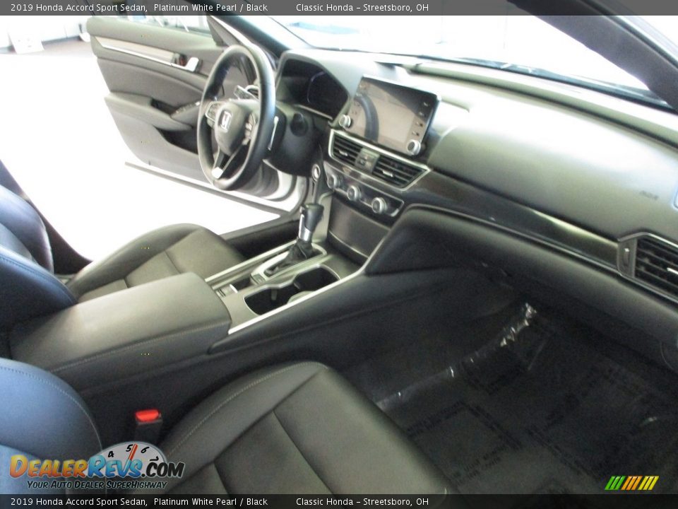 2019 Honda Accord Sport Sedan Platinum White Pearl / Black Photo #15
