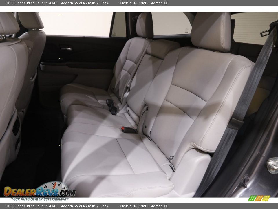 2019 Honda Pilot Touring AWD Modern Steel Metallic / Black Photo #19