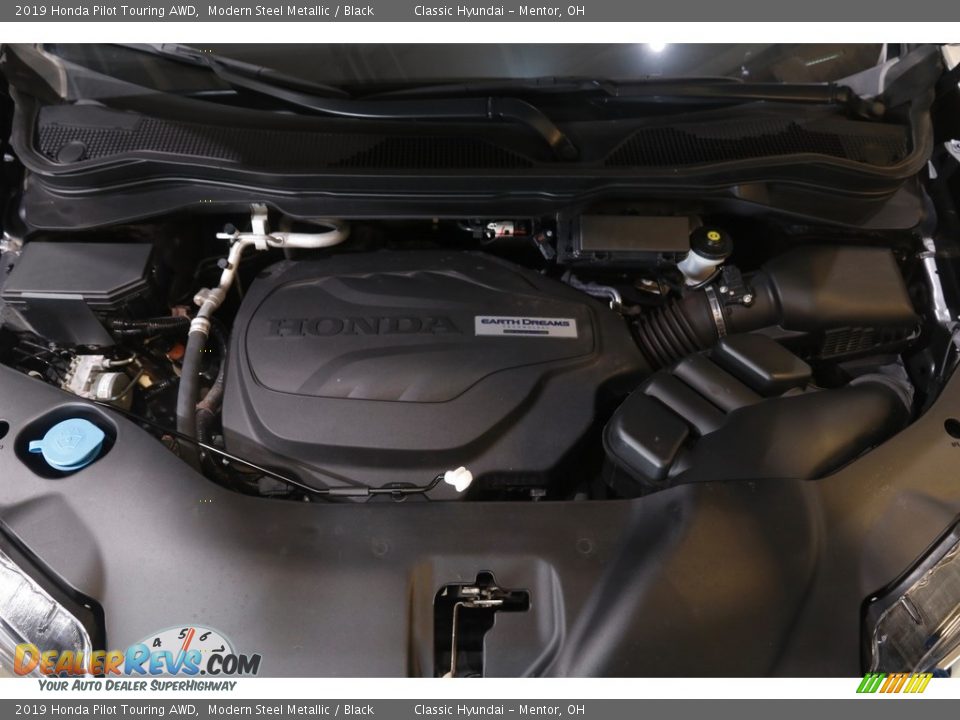 2019 Honda Pilot Touring AWD Modern Steel Metallic / Black Photo #23
