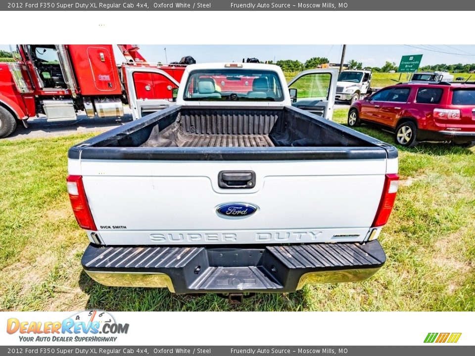 2012 Ford F350 Super Duty XL Regular Cab 4x4 Oxford White / Steel Photo #20