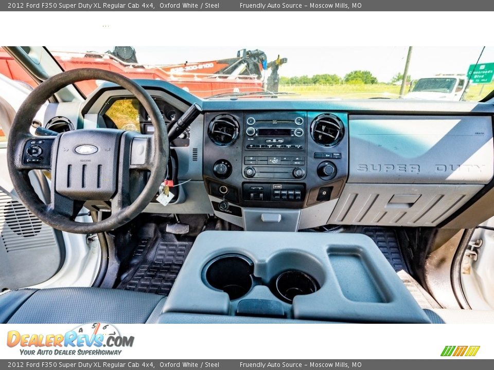 2012 Ford F350 Super Duty XL Regular Cab 4x4 Oxford White / Steel Photo #24