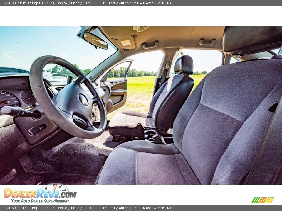 Front Seat of 2008 Chevrolet Impala Police Photo #20