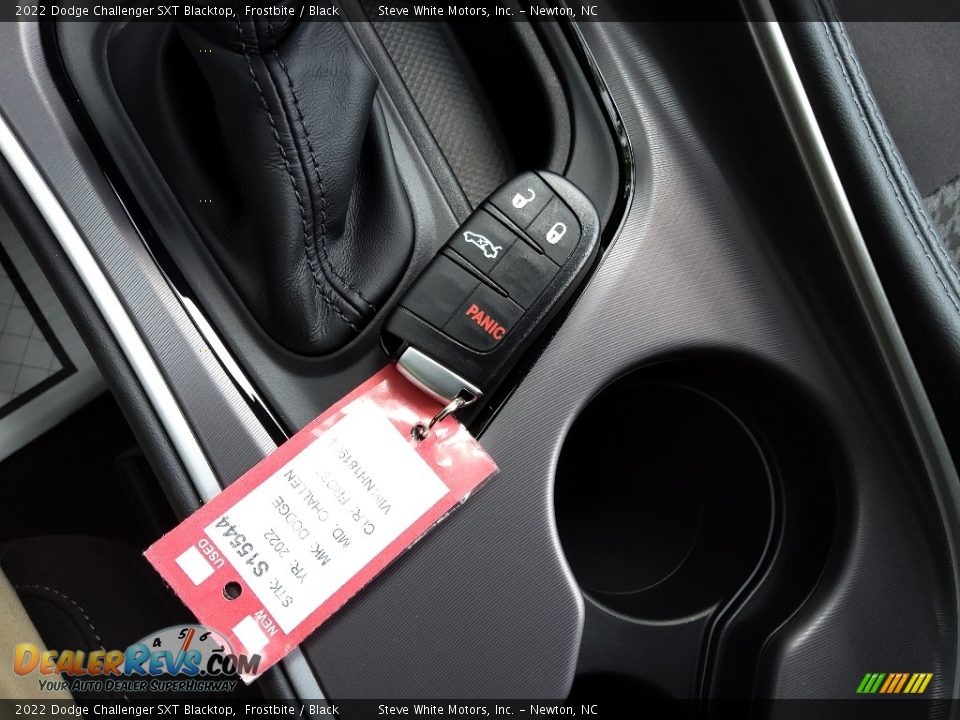 2022 Dodge Challenger SXT Blacktop Frostbite / Black Photo #27
