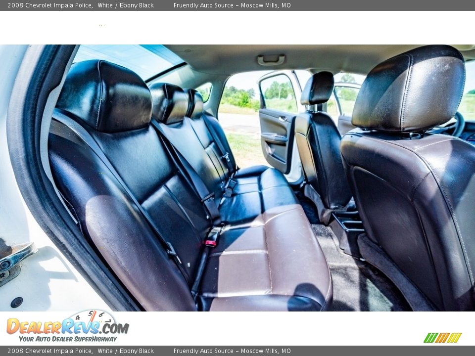 Rear Seat of 2008 Chevrolet Impala Police Photo #25