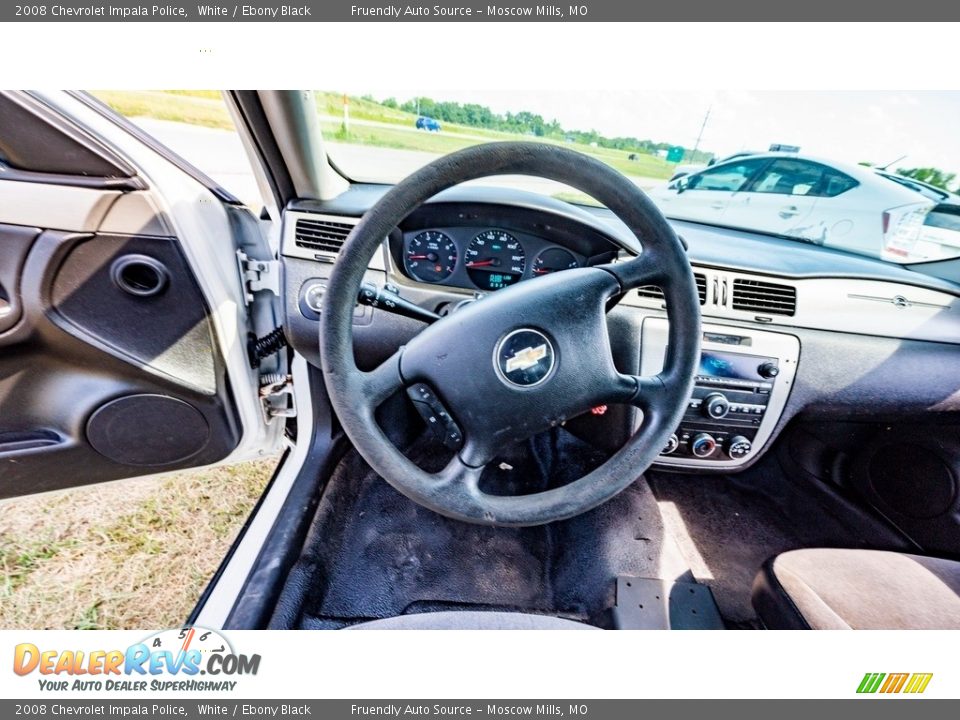 2008 Chevrolet Impala Police White / Ebony Black Photo #32