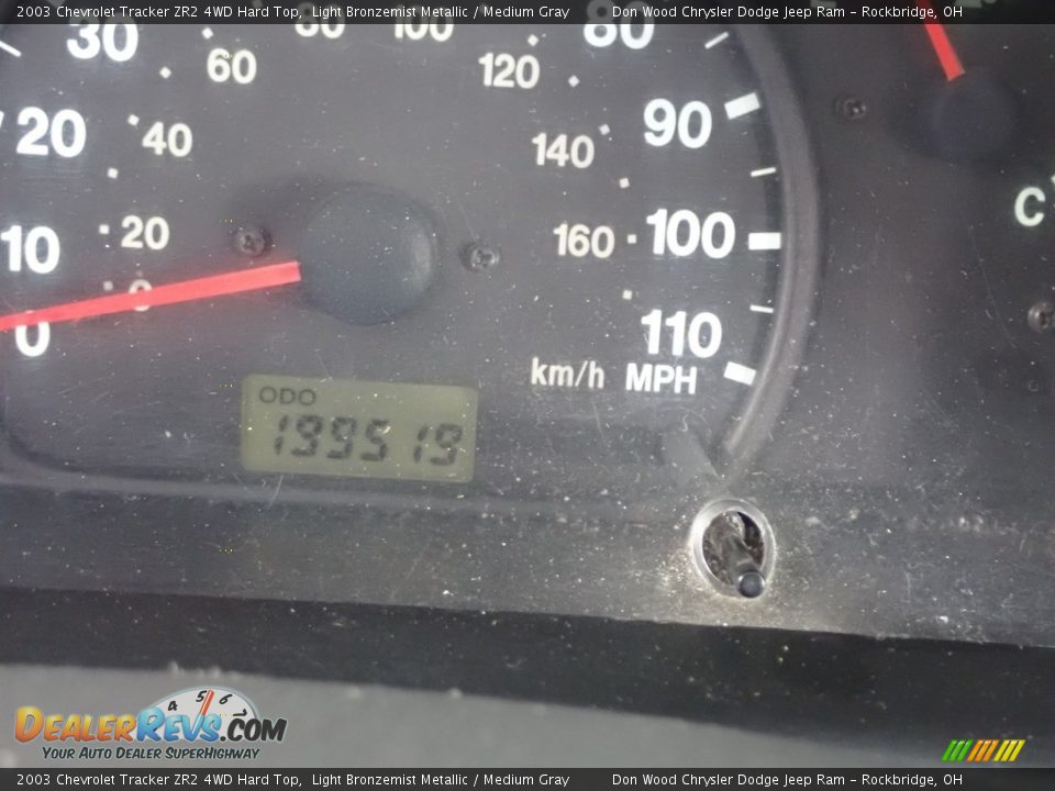 2003 Chevrolet Tracker ZR2 4WD Hard Top Light Bronzemist Metallic / Medium Gray Photo #20