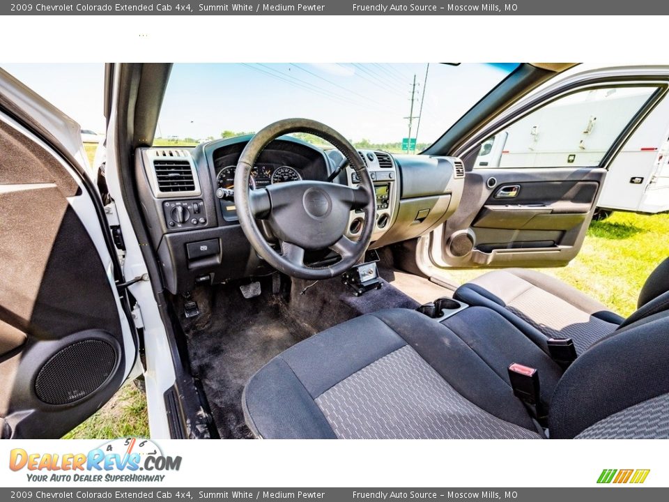 2009 Chevrolet Colorado Extended Cab 4x4 Summit White / Medium Pewter Photo #19