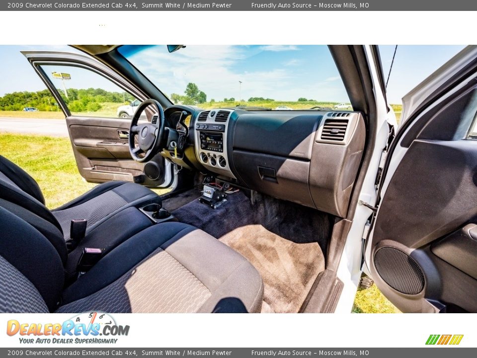 2009 Chevrolet Colorado Extended Cab 4x4 Summit White / Medium Pewter Photo #21