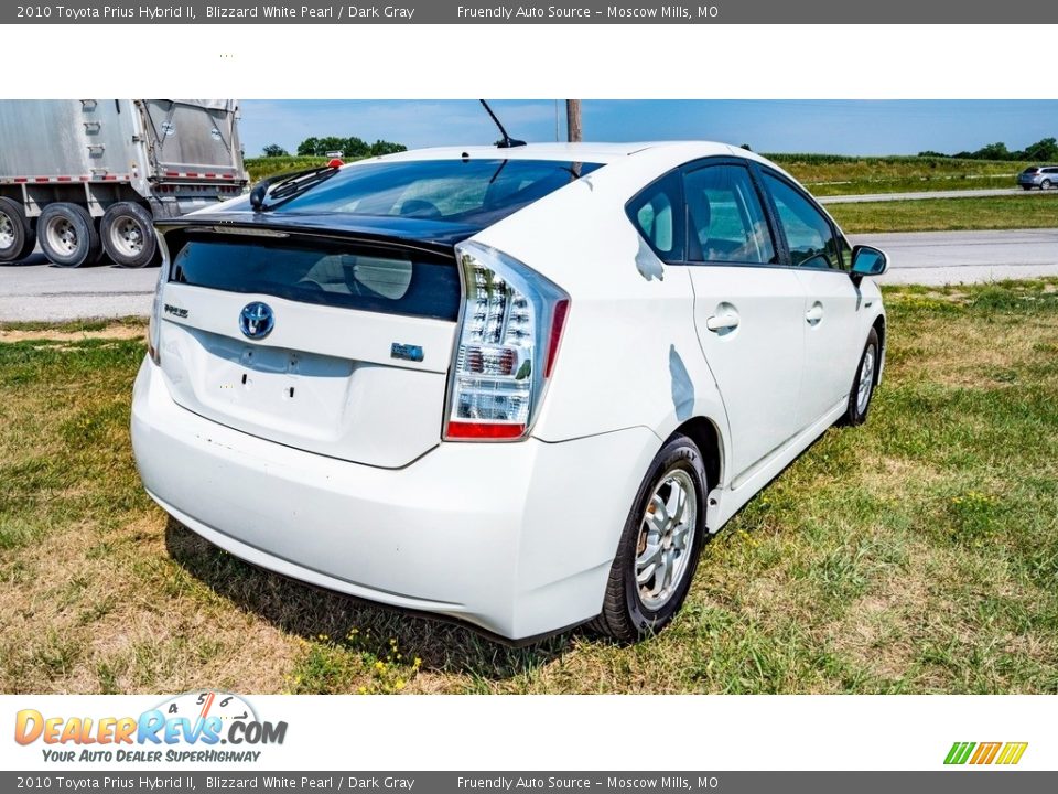 2010 Toyota Prius Hybrid II Blizzard White Pearl / Dark Gray Photo #4