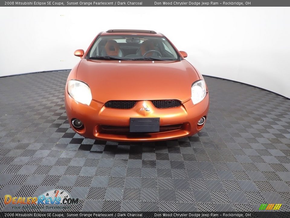 2008 Mitsubishi Eclipse SE Coupe Sunset Orange Pearlescent / Dark Charcoal Photo #2