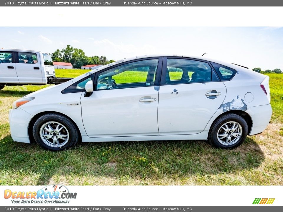 2010 Toyota Prius Hybrid II Blizzard White Pearl / Dark Gray Photo #7