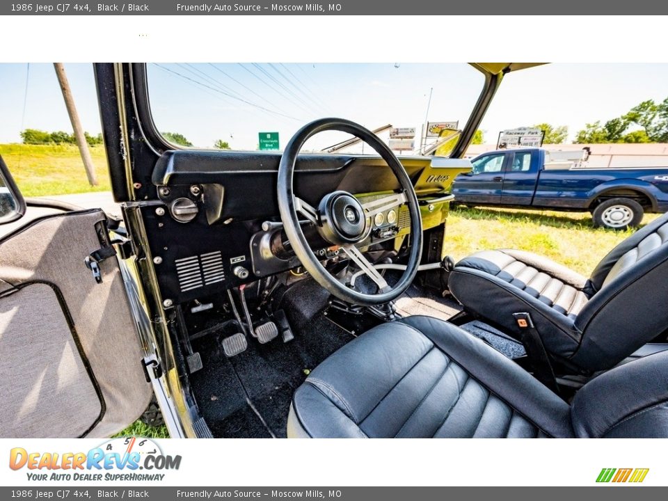 1986 Jeep CJ7 4x4 Black / Black Photo #19