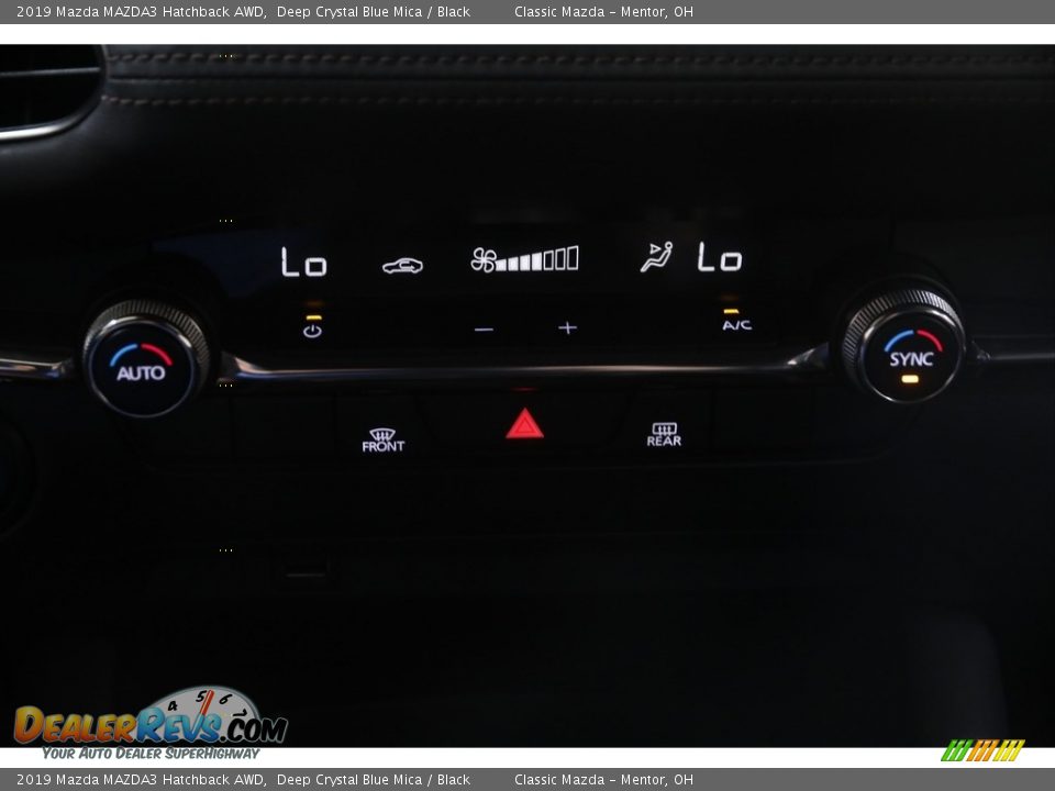 2019 Mazda MAZDA3 Hatchback AWD Deep Crystal Blue Mica / Black Photo #18
