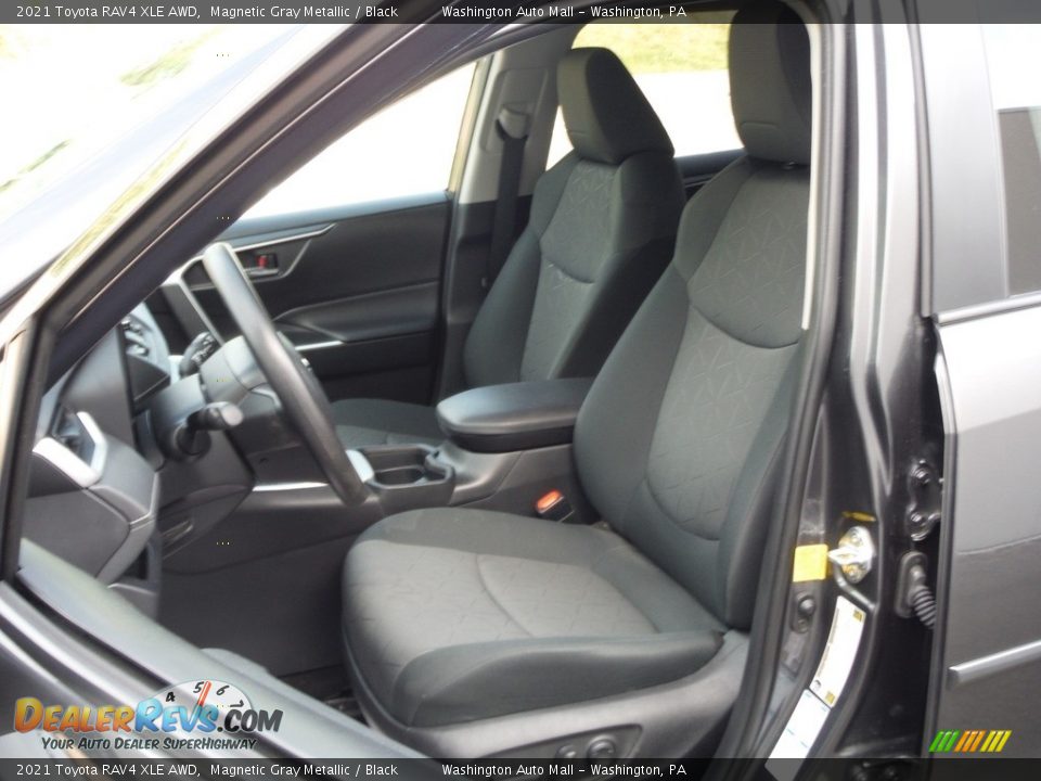 2021 Toyota RAV4 XLE AWD Magnetic Gray Metallic / Black Photo #4