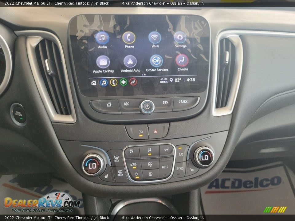 Controls of 2022 Chevrolet Malibu LT Photo #26