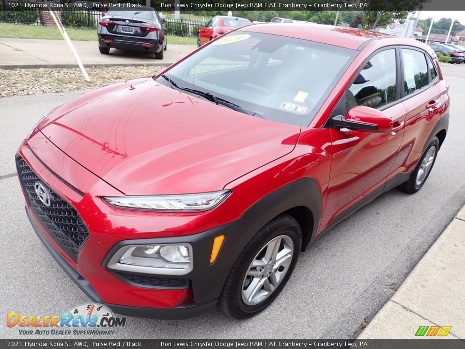 2021 Hyundai Kona SE AWD Pulse Red / Black Photo #4