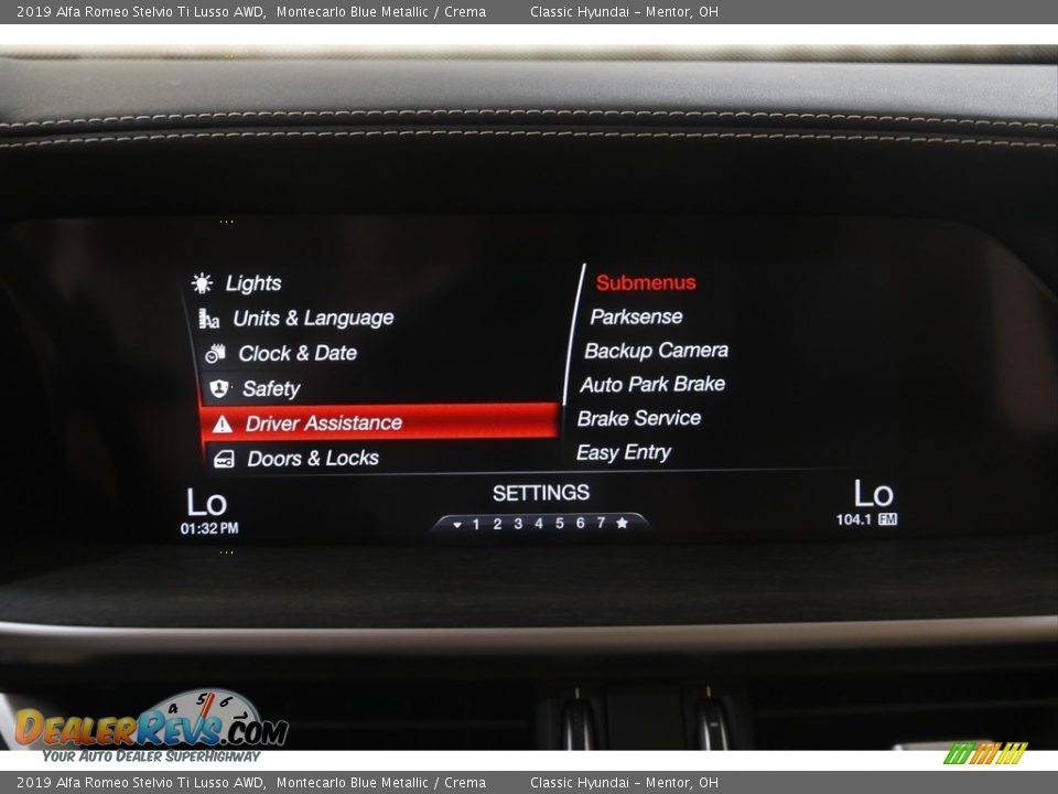 2019 Alfa Romeo Stelvio Ti Lusso AWD Montecarlo Blue Metallic / Crema Photo #13