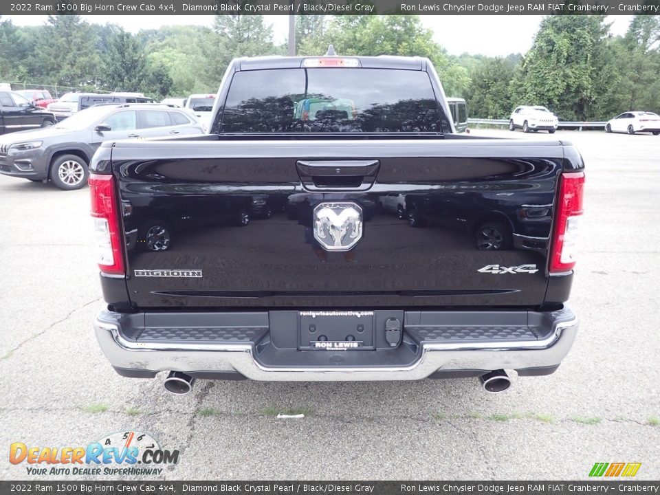 2022 Ram 1500 Big Horn Crew Cab 4x4 Diamond Black Crystal Pearl / Black/Diesel Gray Photo #4