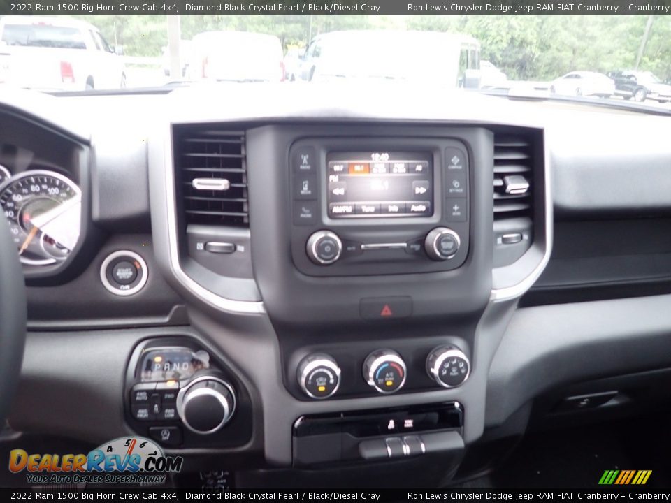 2022 Ram 1500 Big Horn Crew Cab 4x4 Diamond Black Crystal Pearl / Black/Diesel Gray Photo #16