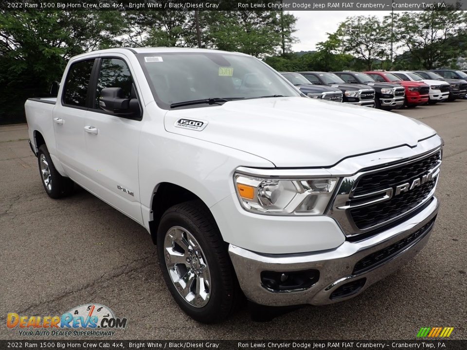 2022 Ram 1500 Big Horn Crew Cab 4x4 Bright White / Black/Diesel Gray Photo #8